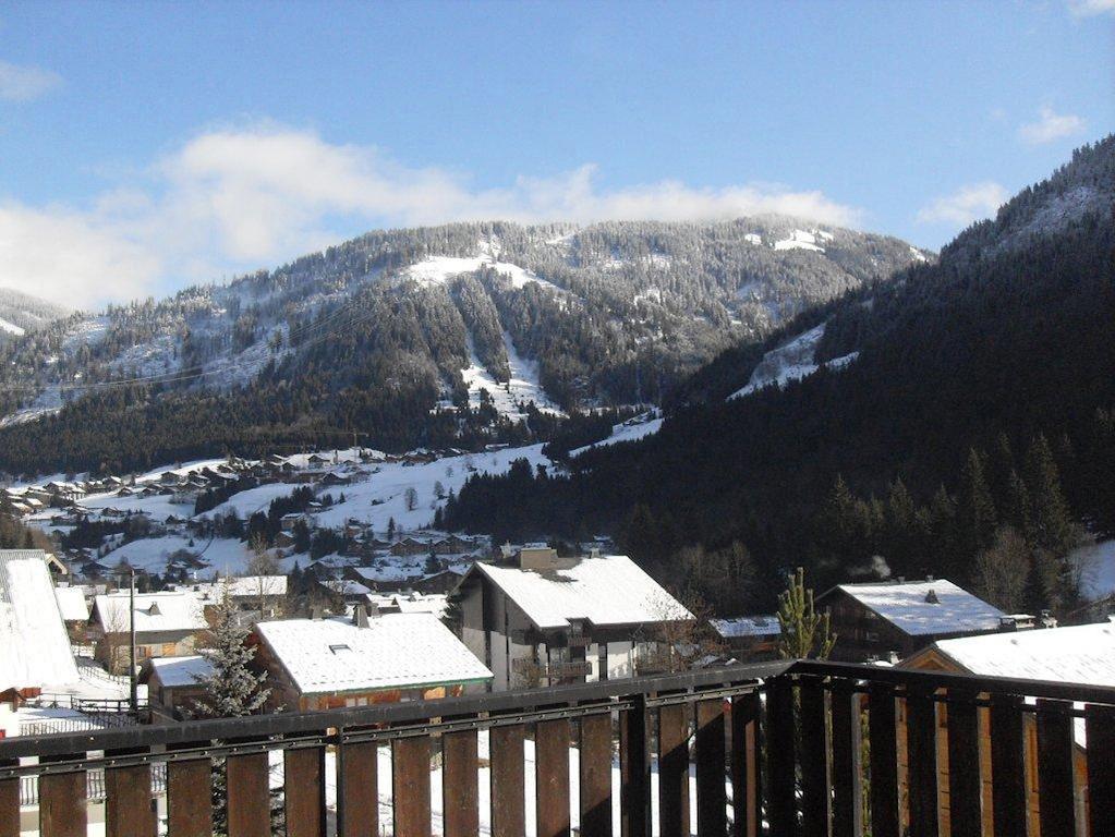 Hotel Les Combelles Châtel Zewnętrze zdjęcie